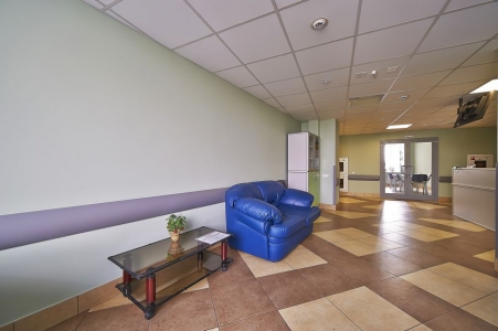 Отбойники для стен в медицинских учреждениях